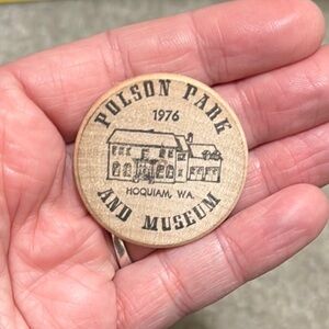 Polson park and museum Hoquiam Washington 1976 - capt Robert gray